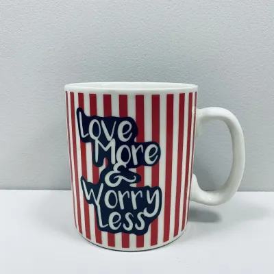 Чашка керамическая OLens 3229 800 мл Love more&worry less XXL Чашка керамическая OLens 3229 800 мл Love more&worry less XXL