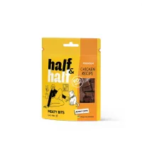 Ласощі для котів Half&Half Meaty Bits Adult зі смаком курки 50 г (246898) Ласощі для котів Half&Half Meaty Bits Adult зі смаком курки 50 г (246898)