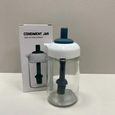 Емкость для масла A-Plus OB-25/6256 с силиконовой кисточкой стеклянная 13,6х5,5 см 250 мл (21398)