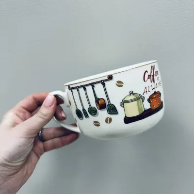 Чашка фарфоровая S&T 3186 Coffee is always 650 мл 12,2x9 см 23275 Чашка фарфоровая S&T 3186 Coffee is always 650 мл 12,2x9 см 23275