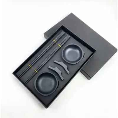 Набір керамічного посуду для суші та ролів Urbankit 8 предметів Чорний H44KJ Набір керамічного посуду для суші та ролів Urbankit 8 предметів Чорний H44KJ