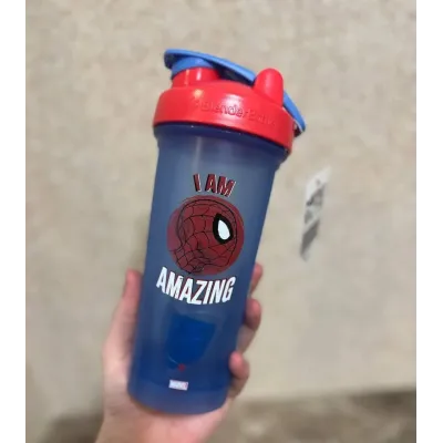 Шейкер спортивний Blender Bottle Classic Loop Pro 28oz/820 ml Marvel Spider Man Синій (600558) Шейкер спортивний Blender Bottle Classic Loop Pro 28oz/820 ml Marvel Spider Man Синій (600558)