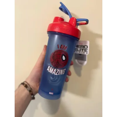 Шейкер спортивний Blender Bottle Classic Loop Pro 28oz/820 ml Marvel Spider Man Синій (600558) Шейкер спортивний Blender Bottle Classic Loop Pro 28oz/820 ml Marvel Spider Man Синій (600558)