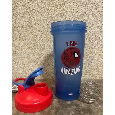 Шейкер спортивний Blender Bottle Classic Loop Pro 28oz/820 ml Marvel Spider Man Синій (600558) Шейкер спортивний Blender Bottle Classic Loop Pro 28oz/820 ml Marvel Spider Man Синій (600558)