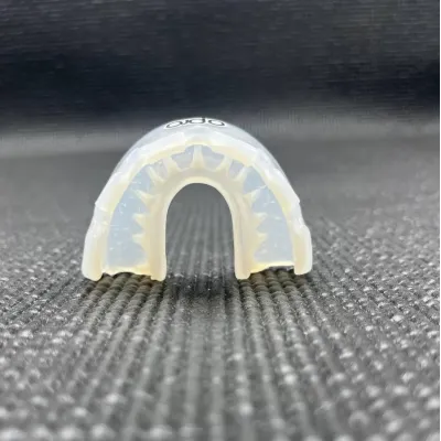 Капа доросла Opro Instant Single Colour Braces 11+ Clear (102522007)