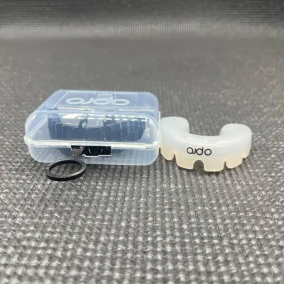Капа доросла Opro Instant Single Colour Braces 11+ Clear (102522007)