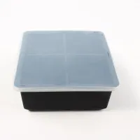 Форма для льда силиконовая Ice с крышкой Кубики 4 ячейки 11х11х5 см Черный (C051349) Форма для льда силиконовая Ice с крышкой Кубики 4 ячейки 11х11х5 см Черный (C051349)