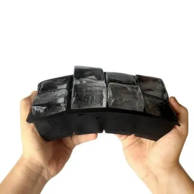 Форма для льоду силіконова Ice Кубики 8 комірок 21x11.5x5 см Чорний (C051352)