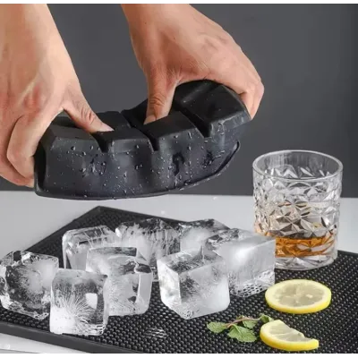 Форма для льда силиконовая Ice с крышкой Кубики 8 ячеек 21x11.5x5 см Черный (С051353)