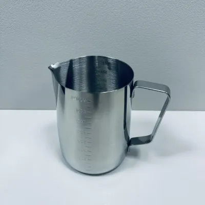 Молочник из нержавеющей стали Stenson R92698-1,0 без крышки с мерной шкалой 1 л Стальной (23537) Молочник из нержавеющей стали Stenson R92698-1,0 без крышки с мерной шкалой 1 л Стальной (23537)