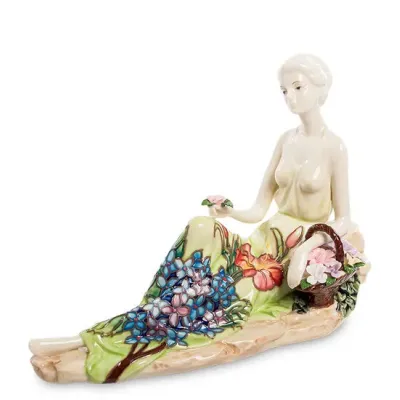 Интерьерная фигурка Pavone Lady with a basket 16x22 см Белый (261888)