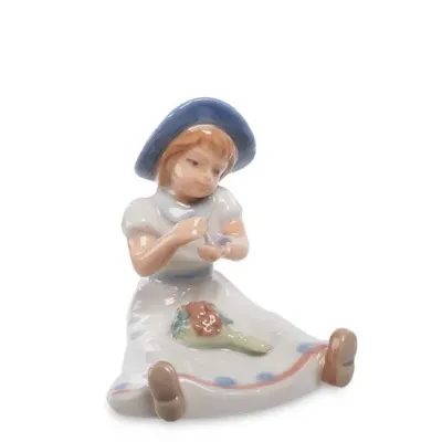 Интерьерная фигурка Pavone Girl with flowers 5 см Голубой (261919) Интерьерная фигурка Pavone Girl with flowers 5 см Голубой (261919)