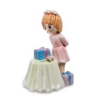 Інтер'єрна фігурка Pavone Girl at the birthday party 13 см Різнокольоровий (261945) Інтер'єрна фігурка Pavone Girl at the birthday party 13 см Різнокольоровий (261945)