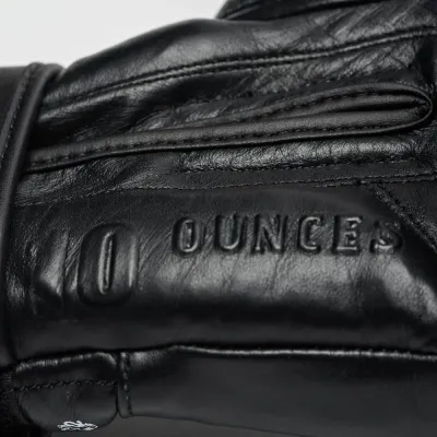 Боксерские перчатки Leone GN111 The Greatest Black 16 унций (GN111_Black_16oz) Боксерские перчатки Leone GN111 The Greatest Black 16 унций (GN111_Black_16oz)