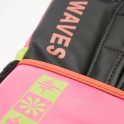 Боксерские перчатки Leone GN313 Waves Fuxia 10 унций (GN313_Fuxia_10oz)