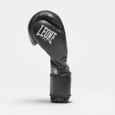 Боксерські рукавички Leone GN111 The Greatest Black 14 унцій (GN111_Black_14oz) Боксерські рукавички Leone GN111 The Greatest Black 14 унцій (GN111_Black_14oz)