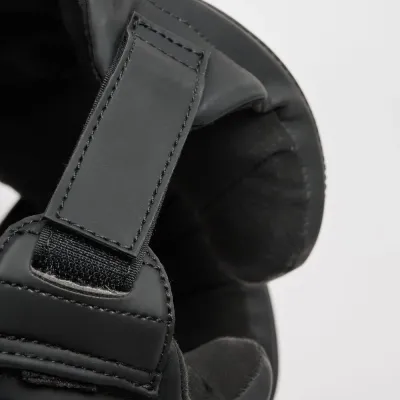 Боксерский шлем Leone CS435 Black M Боксерский шлем Leone CS435 Black M