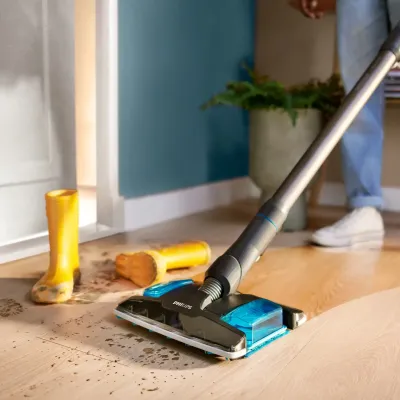 Аккумуляторный пылесос Philips XC8157/01 (7198085) Аккумуляторный пылесос Philips XC8157/01 (7198085)