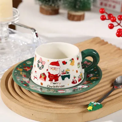 Чашка с блюдцем и ложкой Lesko Merry Christmass Санта-Клаус JJX005 300 мл Зеленый (13846-90453)
