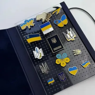 Органайзер для зберігання значків Dobroznak 14.8х10.6 см Синій (6338)