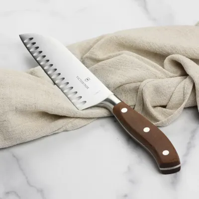 Ніж-сантоку Victorinox Grand Maitre Wood 17 см Коричневий (7.7320.17G)